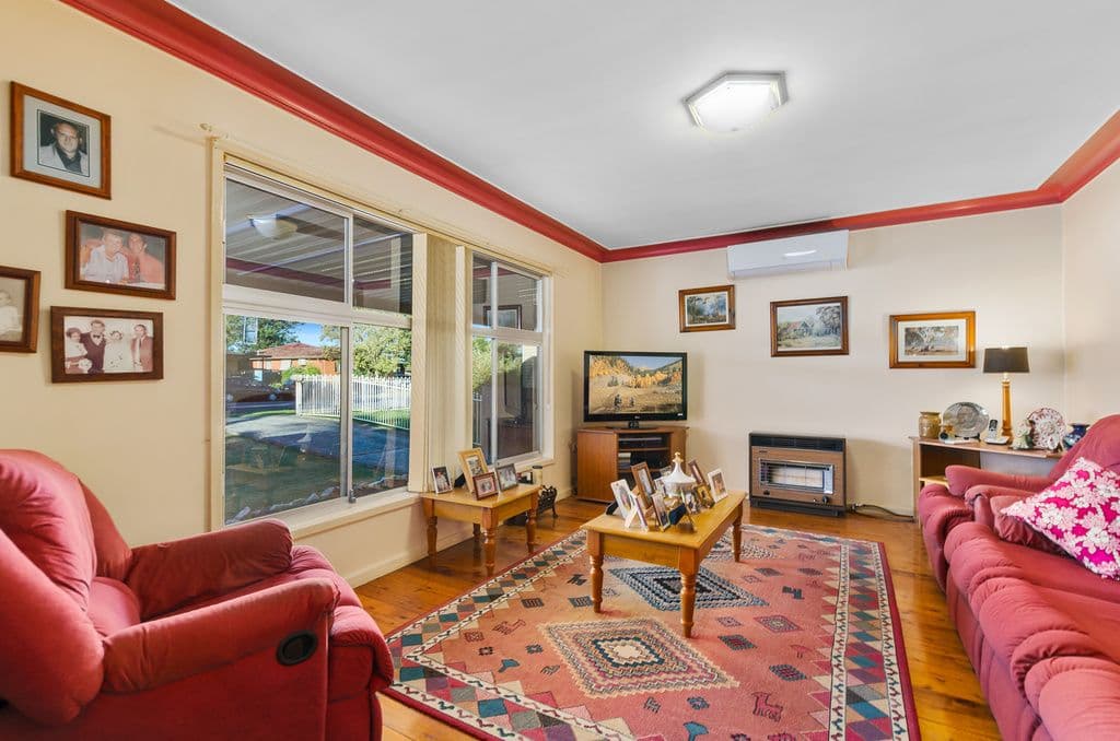 132 Edgeworth Avenue, Kanahooka - Thumbnail 3