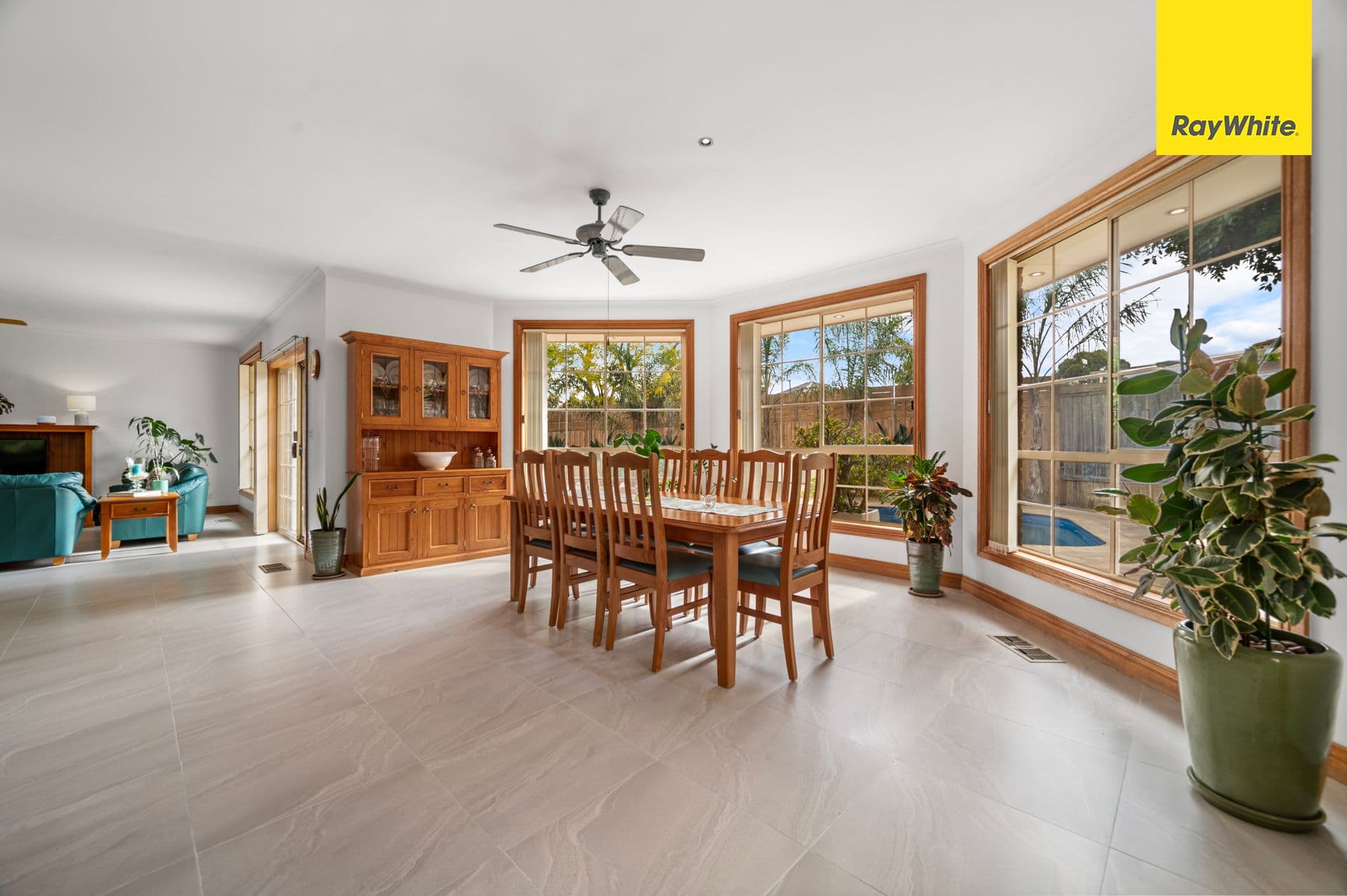 4 Liam Close, Hillside VIC 3037, Hillside - Thumbnail 5