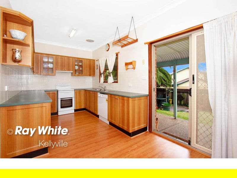 40 Benalla Avenue, KELLYVILLE NSW 2155, Kellyville - Thumbnail 3