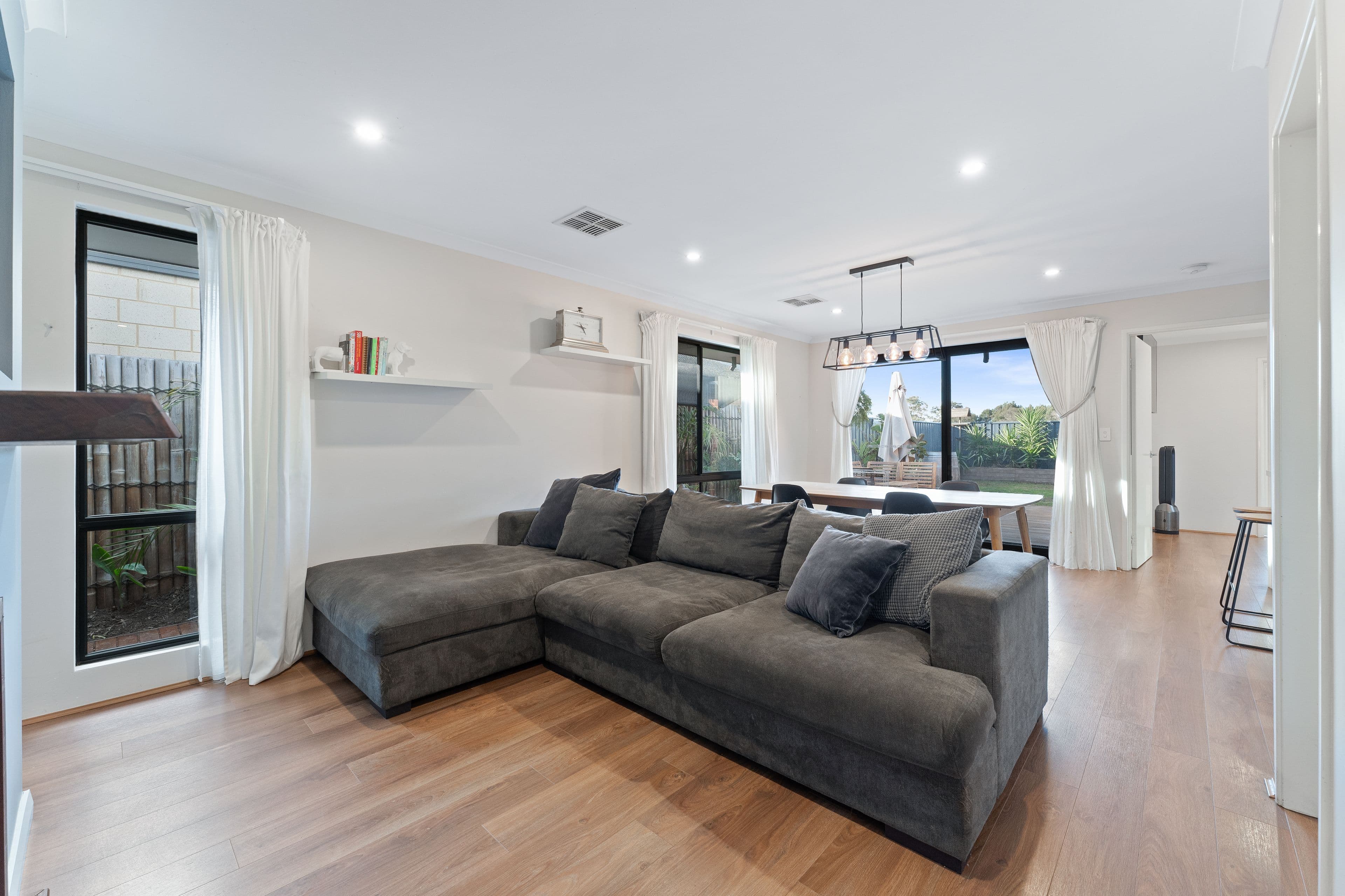 10 Claremont Street, Baldivis WA 6171, Baldivis - Thumbnail 4