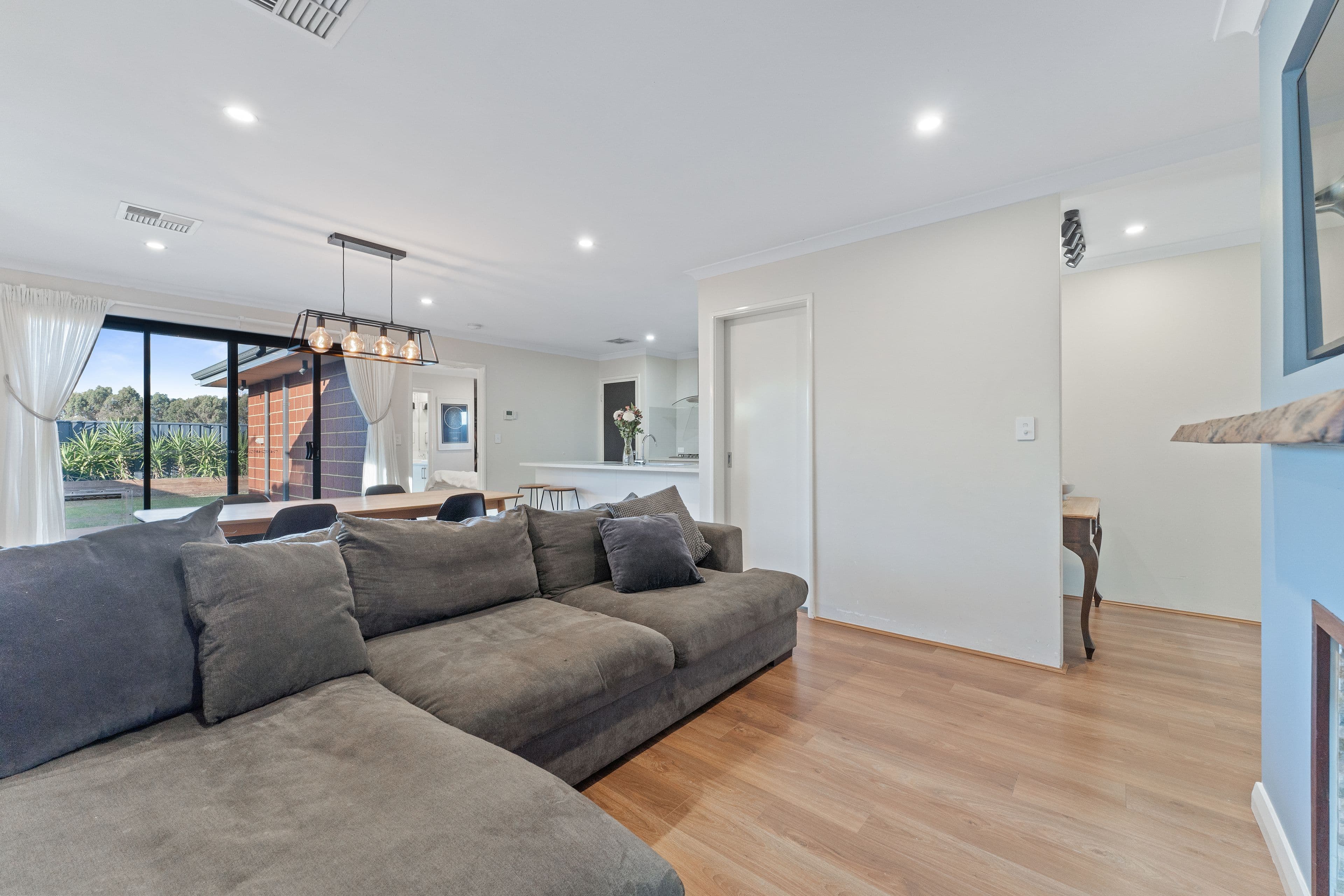 10 Claremont Street, Baldivis WA 6171, Baldivis - Thumbnail 5