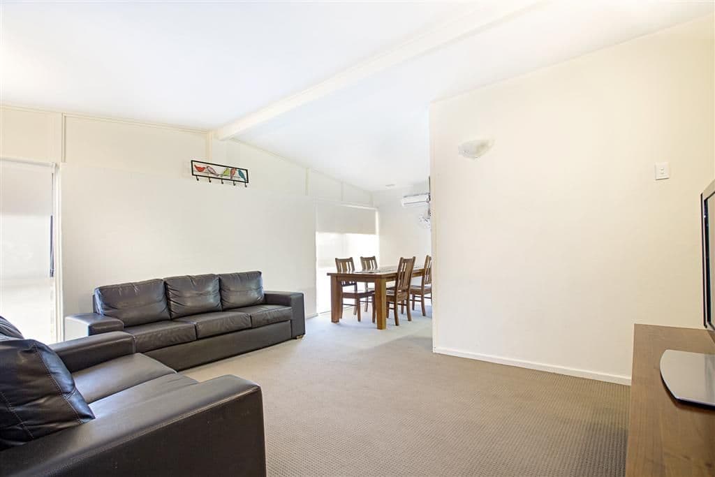91 Richmond Road, CAMBRIDGE PARK NSW 2747, Cambridge Park - Thumbnail 2