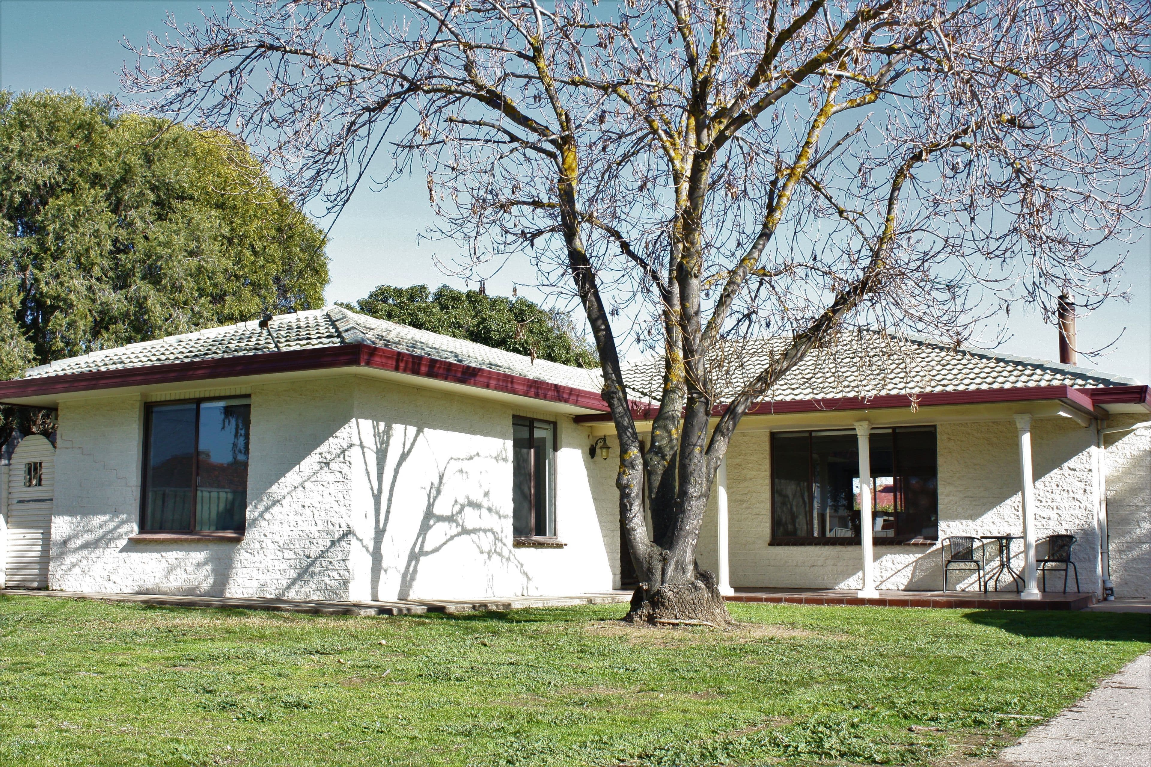 51 Vera Street, Corowa - Image 1