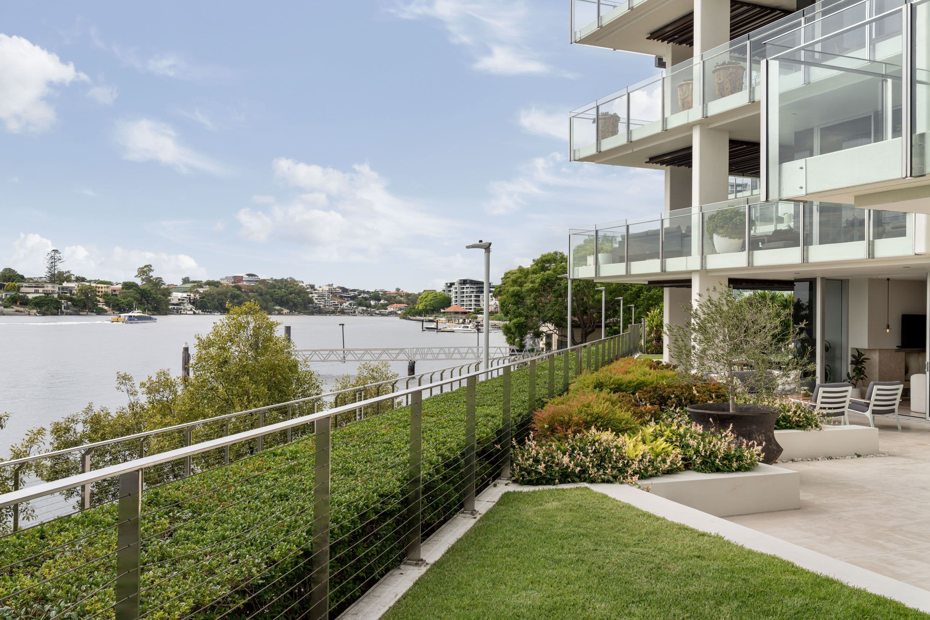 1 Macquarie Street, Teneriffe QLD 4005, Teneriffe - Image 1
