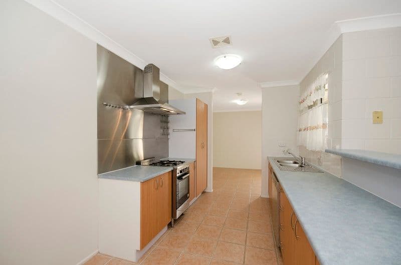 16 Hathaway Court, Kelso QLD 4815, Kelso - Thumbnail 2