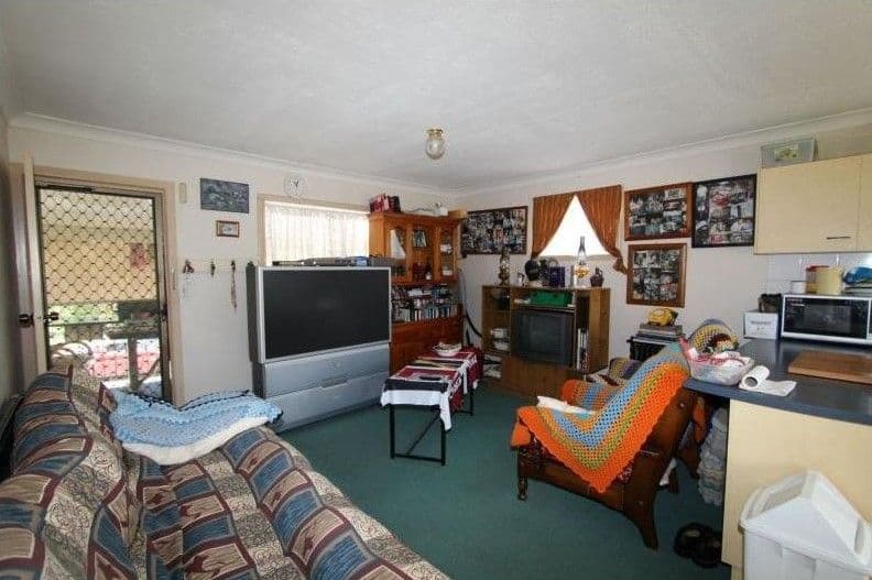7 Greenwood Street, Kingston QLD 4114, Kingston - Thumbnail 2