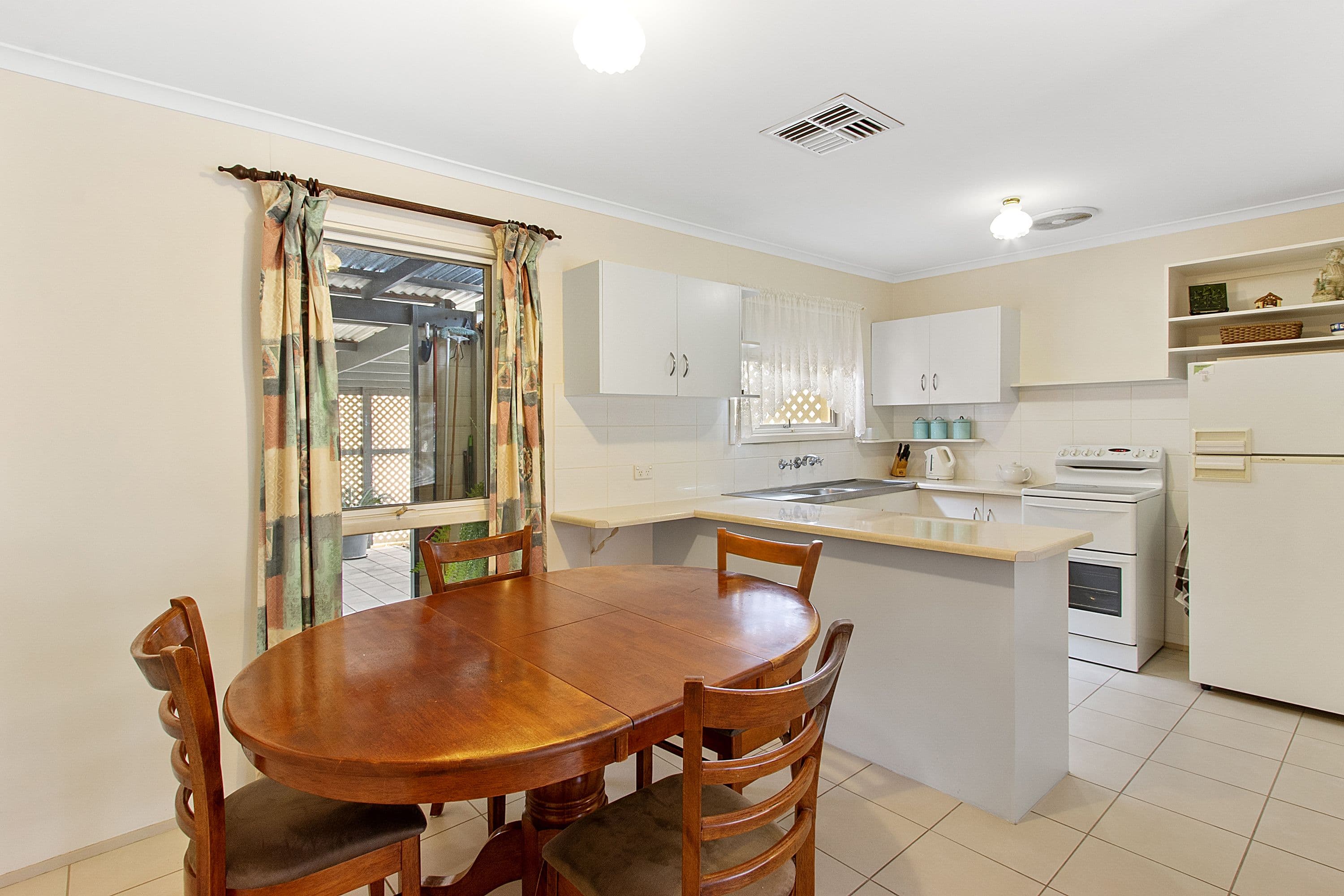 80 Warooka Road, Yorketown SA 5576, Yorketown - Thumbnail 4