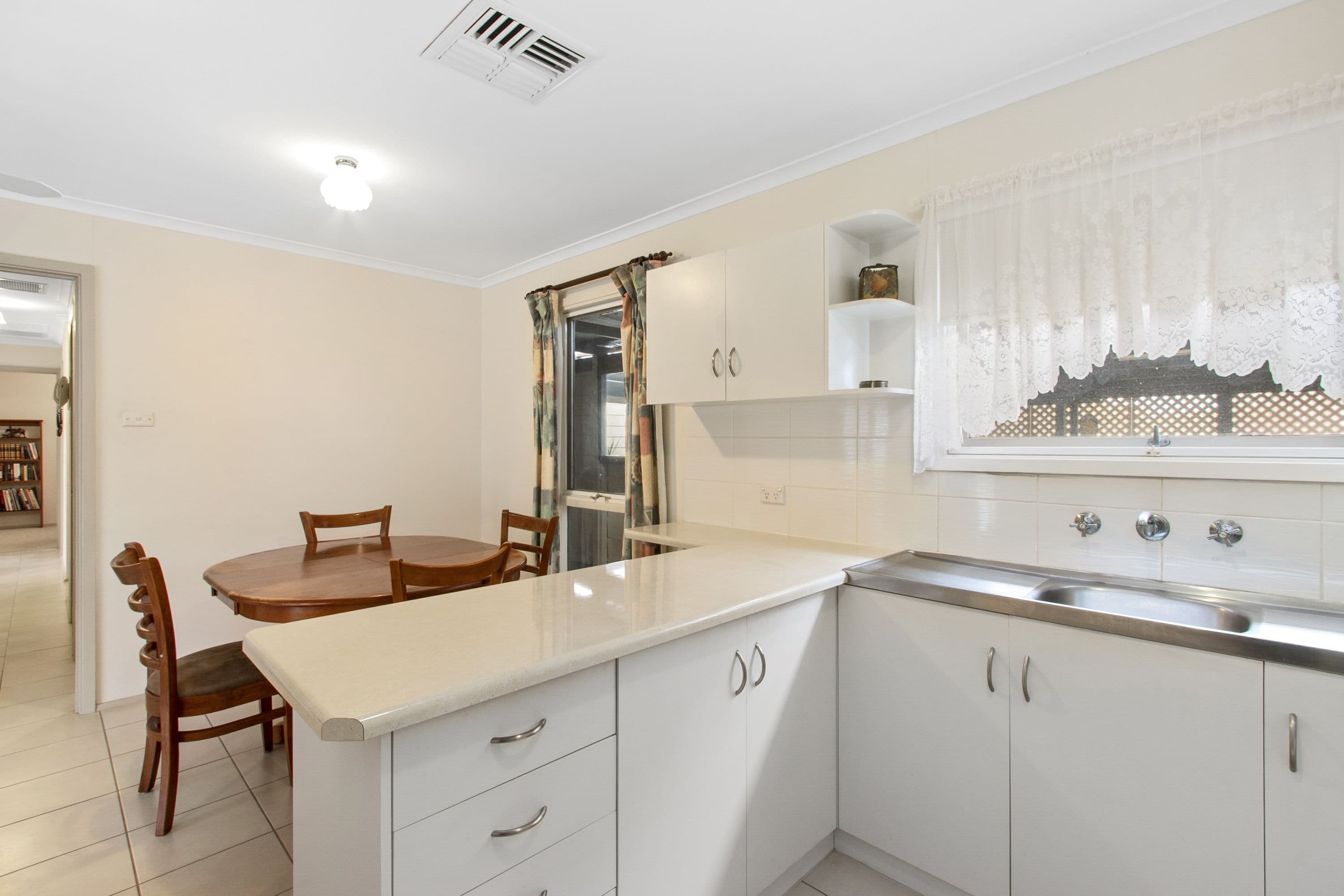 80 Warooka Road, Yorketown SA 5576, Yorketown - Thumbnail 6