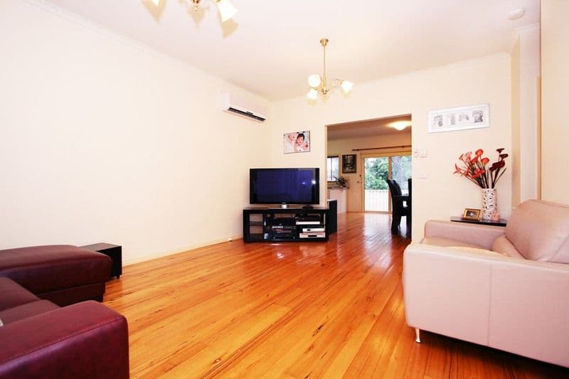 2a  Surrey Street, RINGWOOD VIC 3134, Ringwood - Thumbnail 2