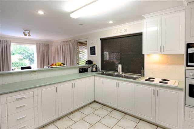 17 Glen Avon Court, TOOWOOMBA QLD 4350, Toowoomba - Thumbnail 2
