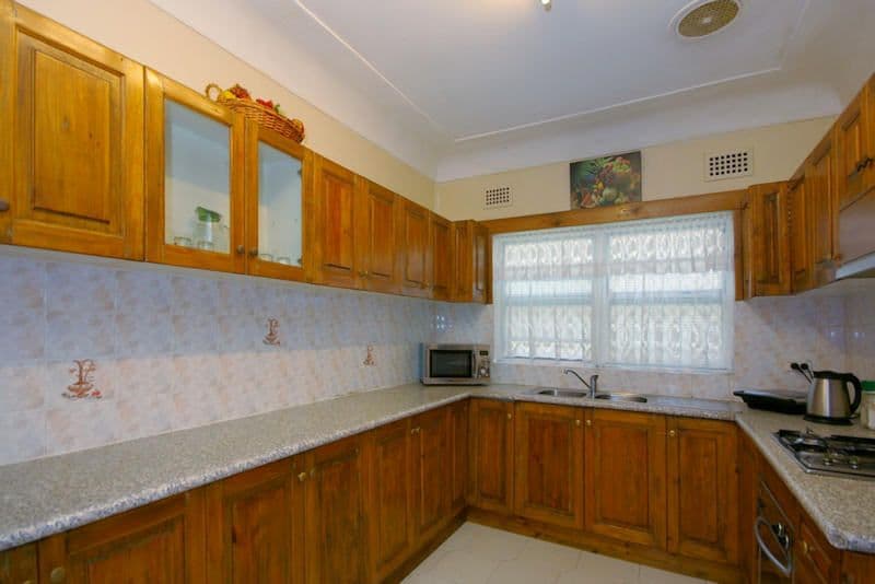 49 Highclere Avenue, PUNCHBOWL NSW 2196, Punchbowl - Thumbnail 2