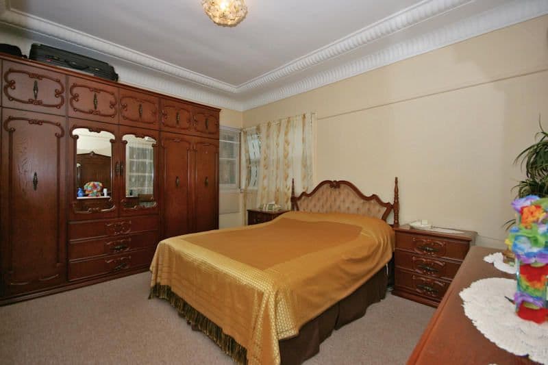 49 Highclere Avenue, PUNCHBOWL NSW 2196, Punchbowl - Thumbnail 6