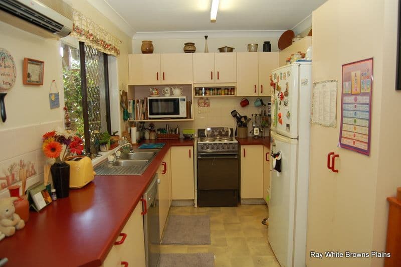 82  Begonia Street, BROWNS PLAINS QLD 4118, Browns Plains - Thumbnail 7