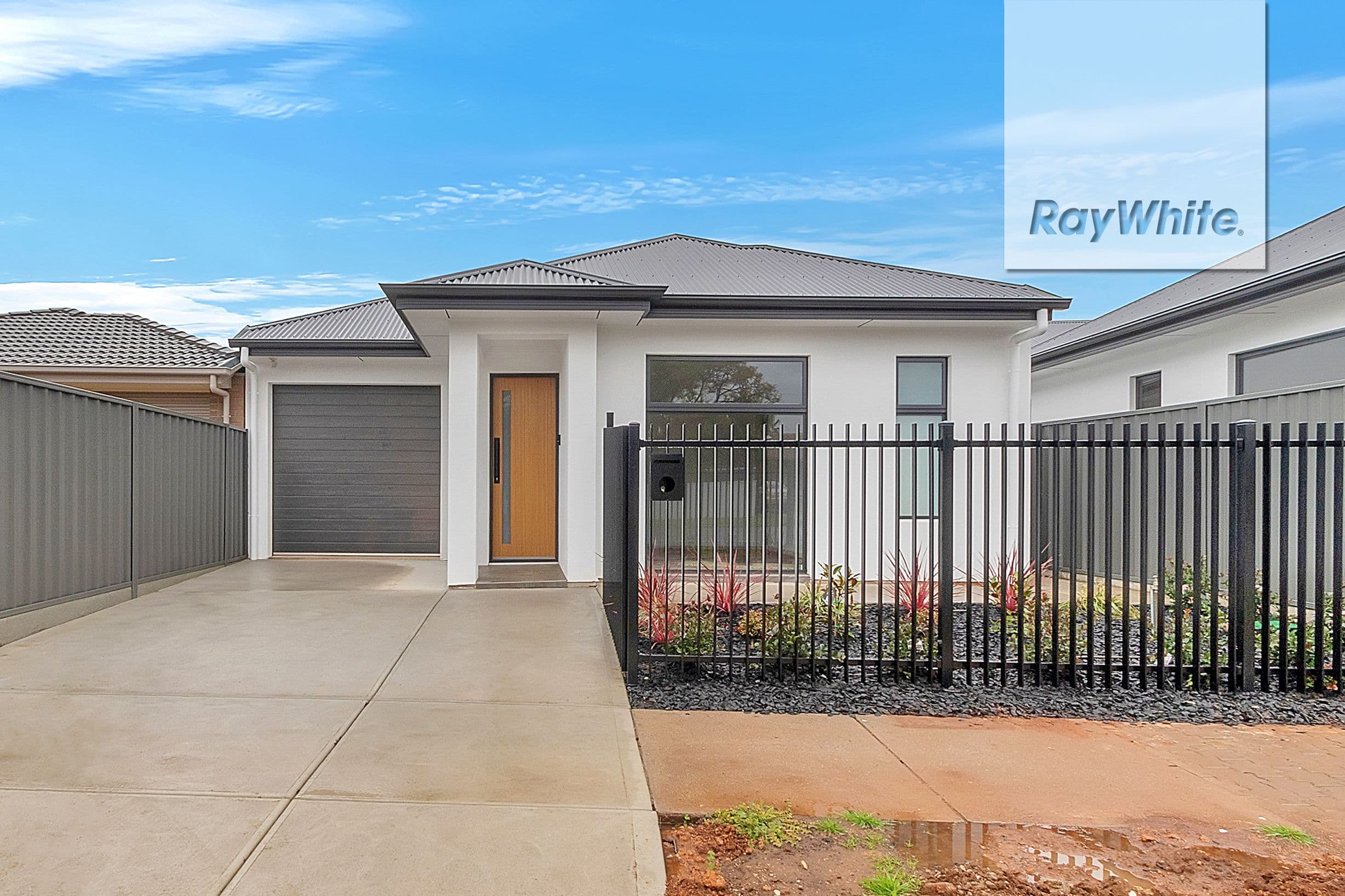 31b Lamorna Parade, Parafield Gardens SA 5107, Parafield Gardens - Image 1
