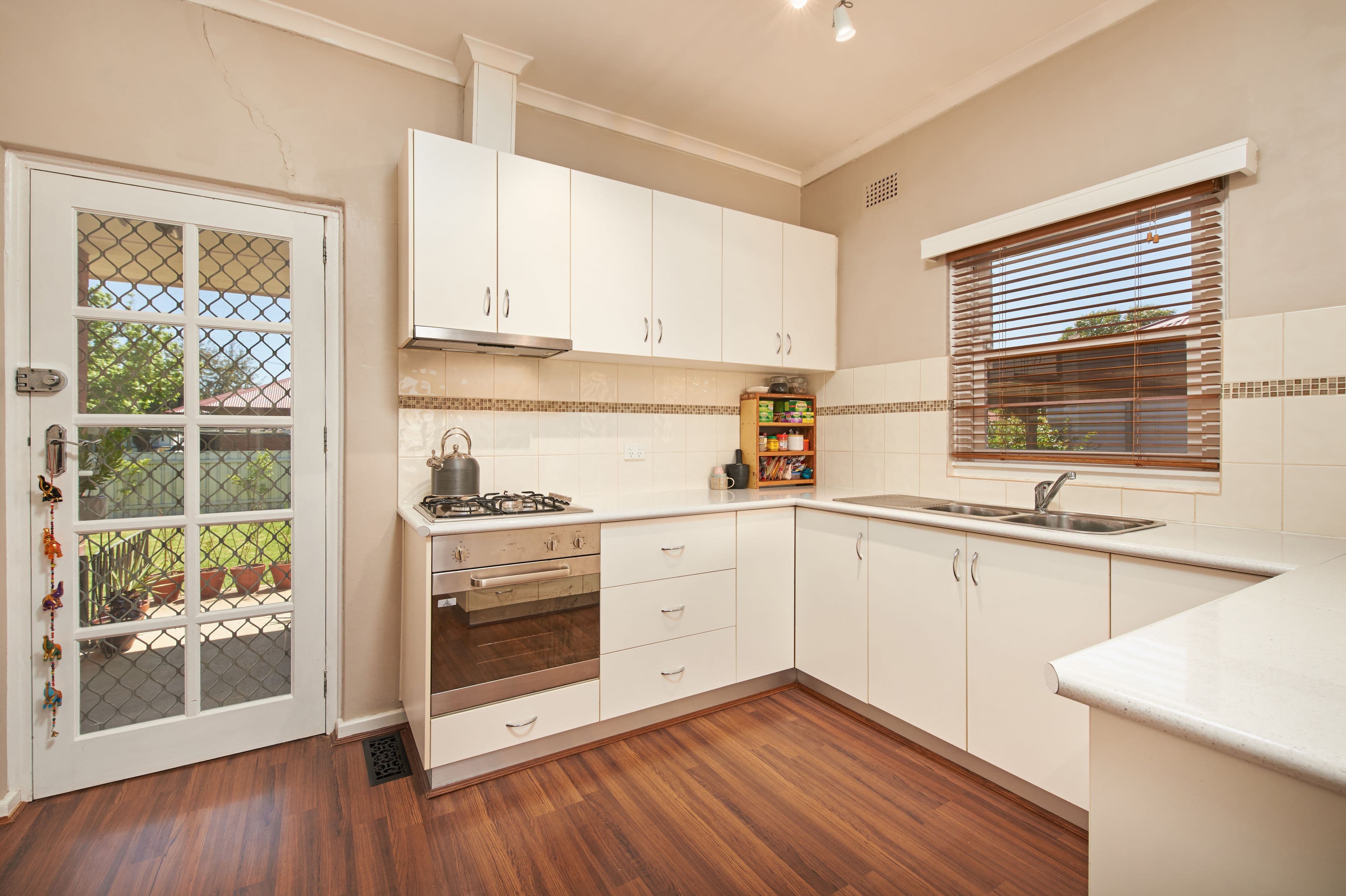 27 North Parade, Wagga Wagga - Thumbnail 4
