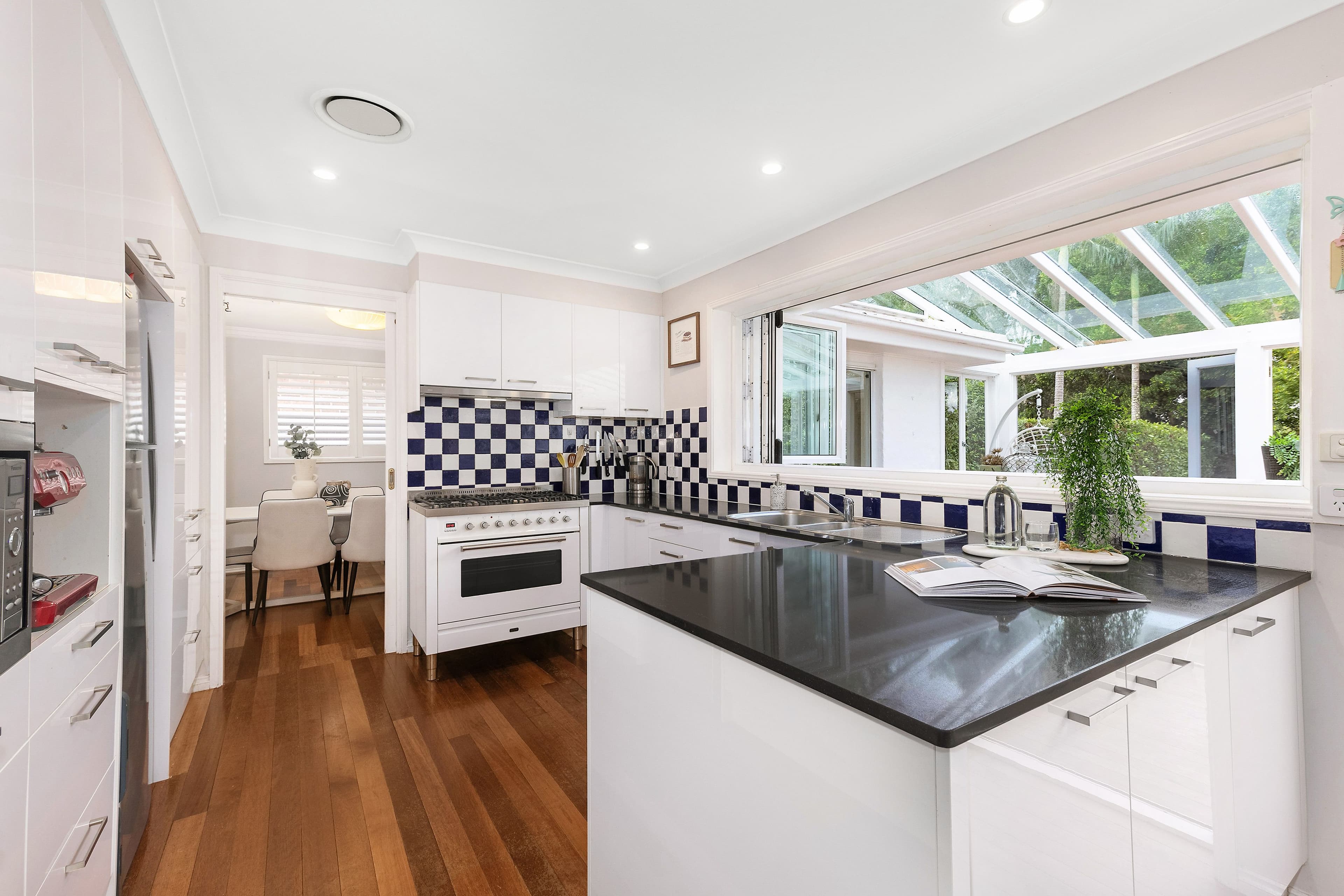 17 Kirkpatrick Street, Turramurra NSW 2074, North Turramurra - Thumbnail 4
