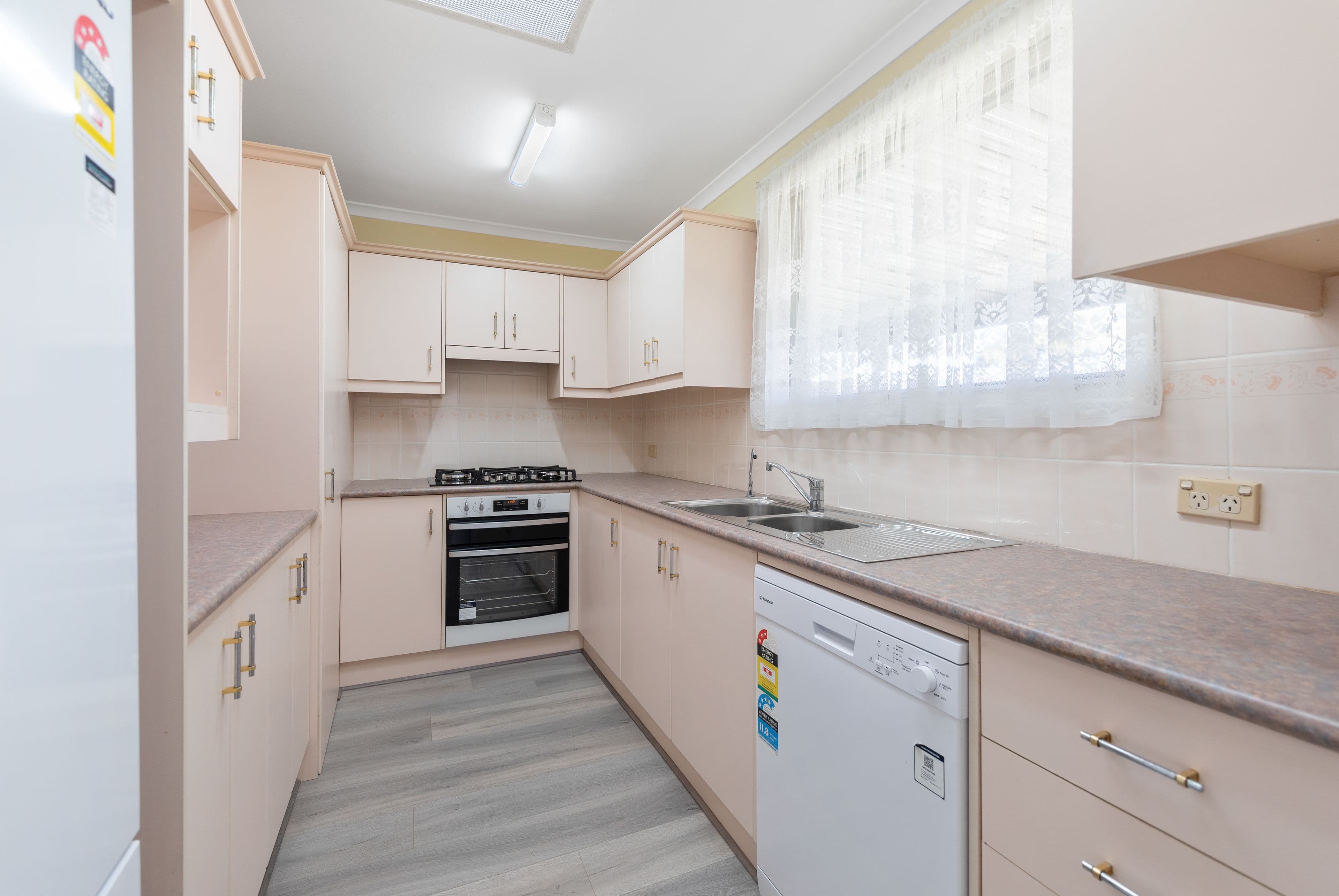 1 Jones Crescent, Elizabeth East SA 5112, Elizabeth East - Thumbnail 3