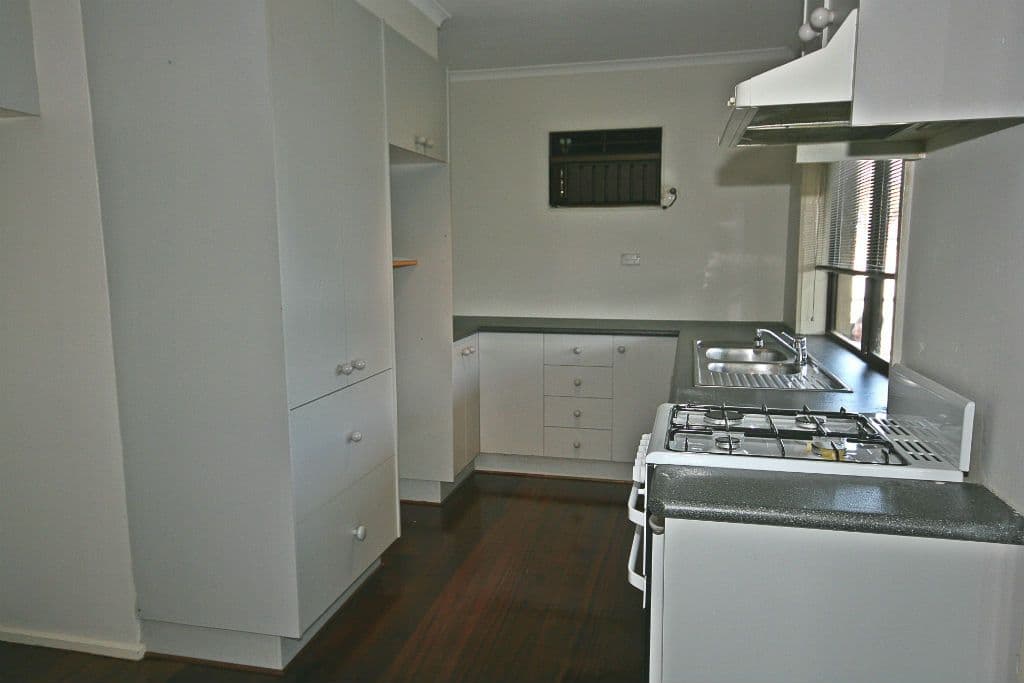 34 Sutherland Street, ALBANVALE VIC 3021, Albanvale - Thumbnail 3
