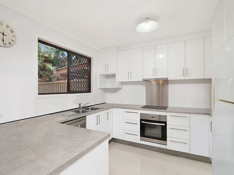 127 Barbaralla Drive, Springwood QLD 4127, Springwood - Thumbnail 3