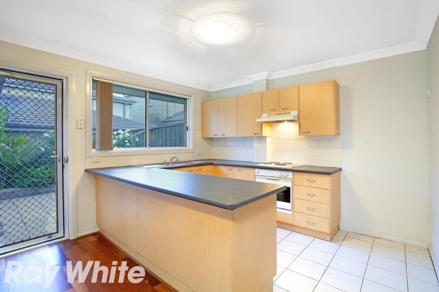 16 Wyldwood Crescent, BAULKHAM HILLS NSW 2153, Baulkham Hills - Thumbnail 4
