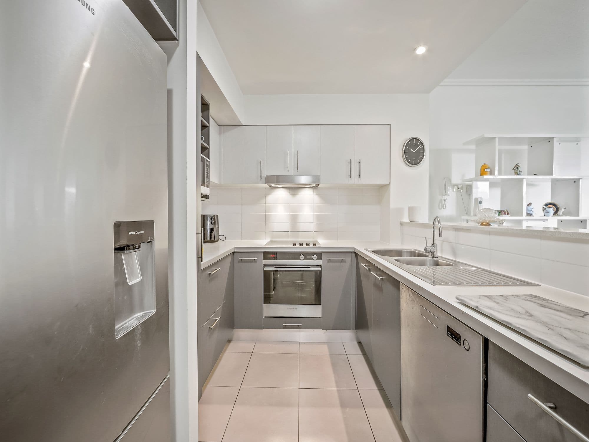 2-4 Riverwalk Avenue, Robina QLD 4226, Robina - Thumbnail 6