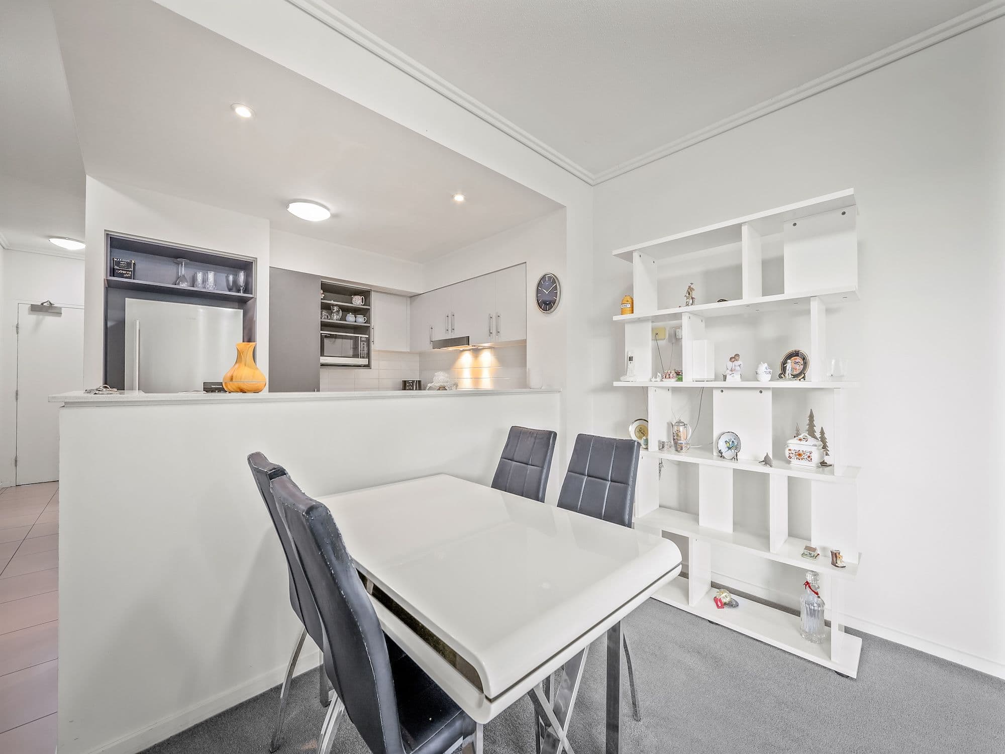 2-4 Riverwalk Avenue, Robina QLD 4226, Robina - Thumbnail 8