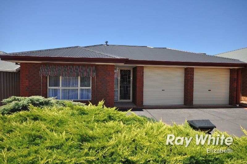 17 Axminster Crescent, CRAIGMORE SA 5114, Craigmore - Thumbnail 2