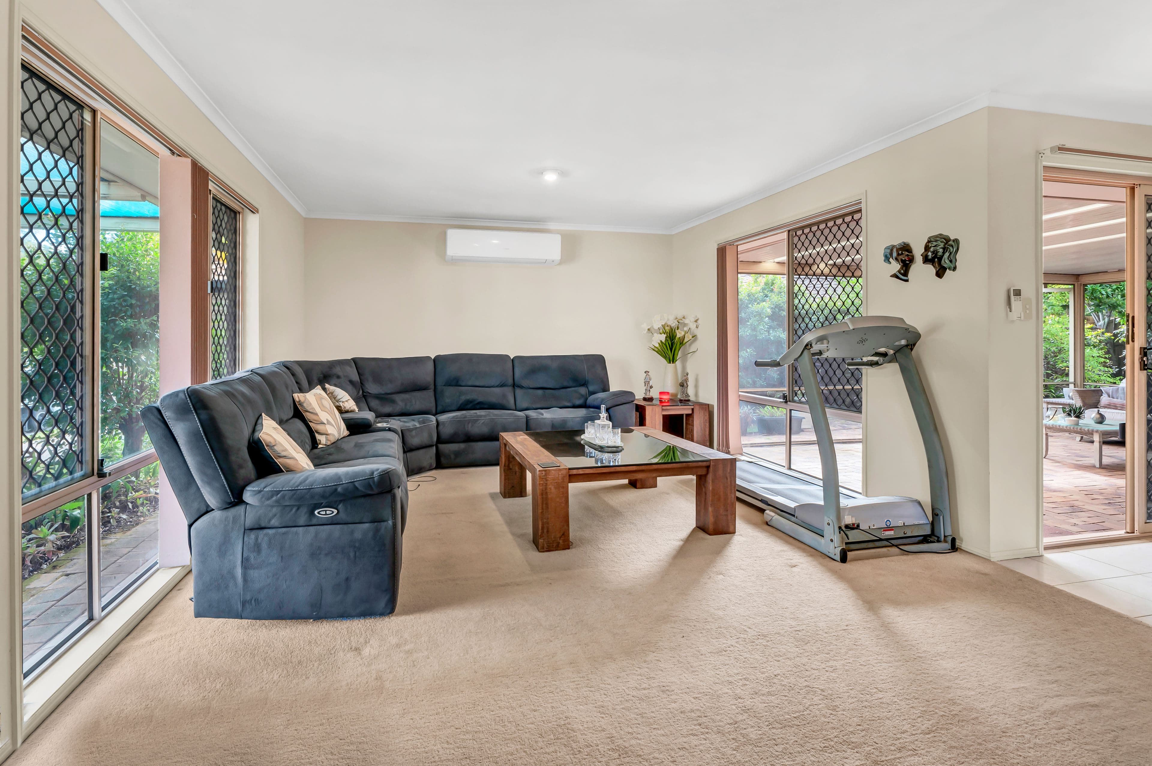 11 Pentland Court, Helensvale QLD 4212, Helensvale - Thumbnail 4