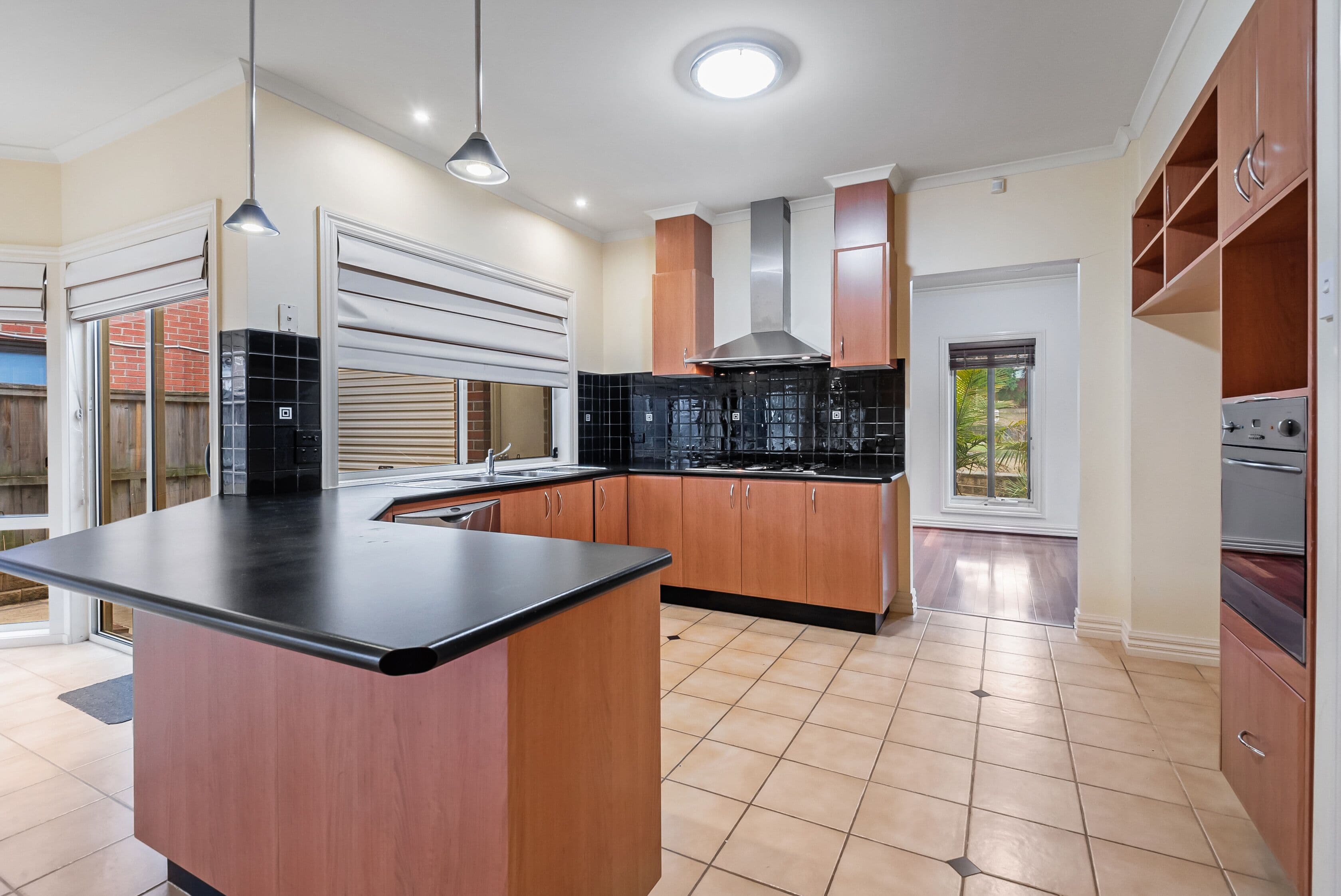 11 Vanilla Street, Bundoora VIC 3083, Bundoora - Thumbnail 2