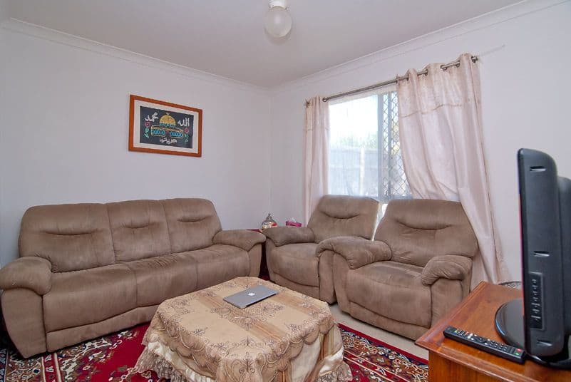 75 Rubicon Cresent, KURABY QLD 4112, Kuraby - Thumbnail 4