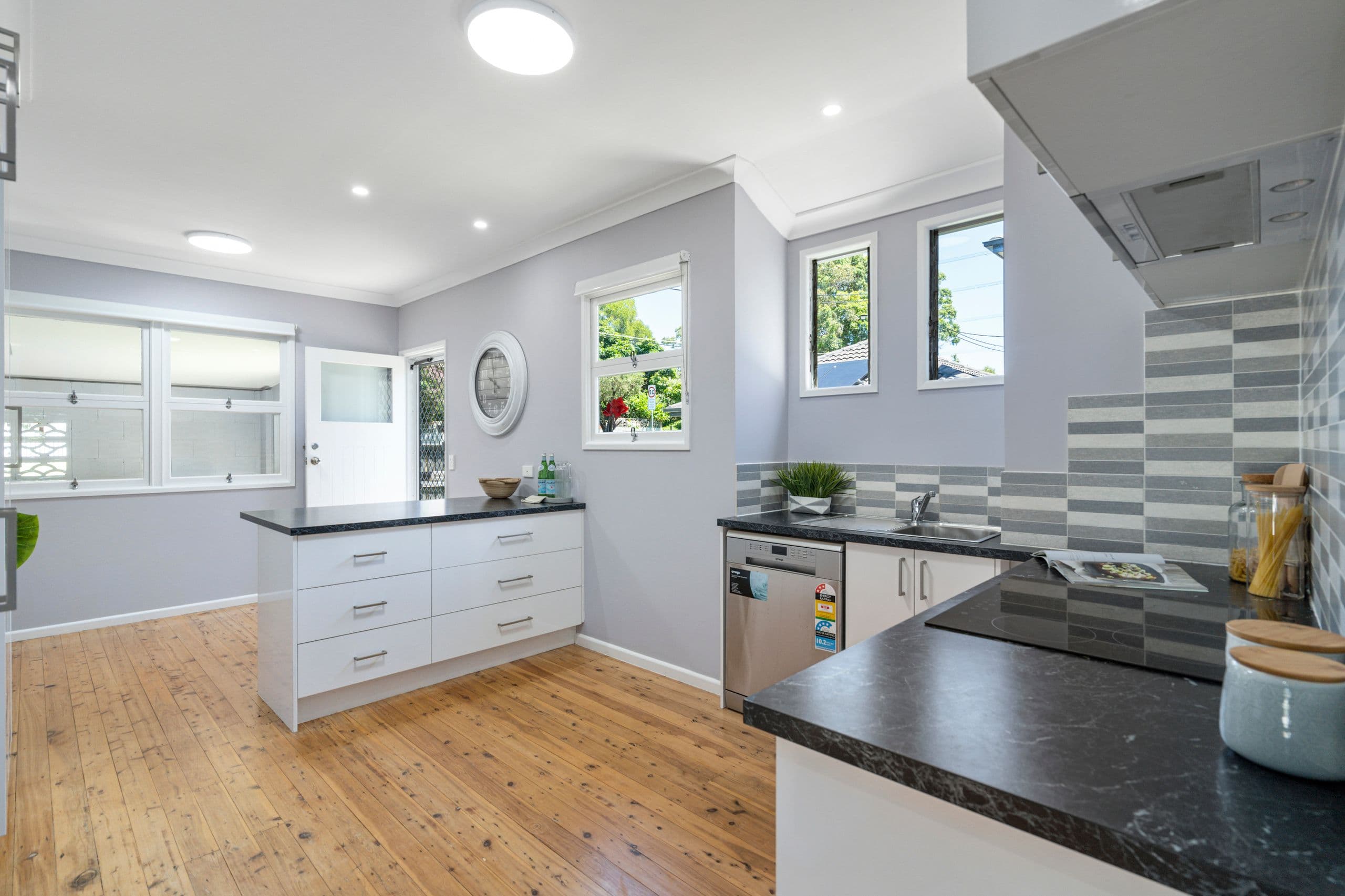 25 Foch Street, Tugun QLD 4224, Tugun - Thumbnail 6