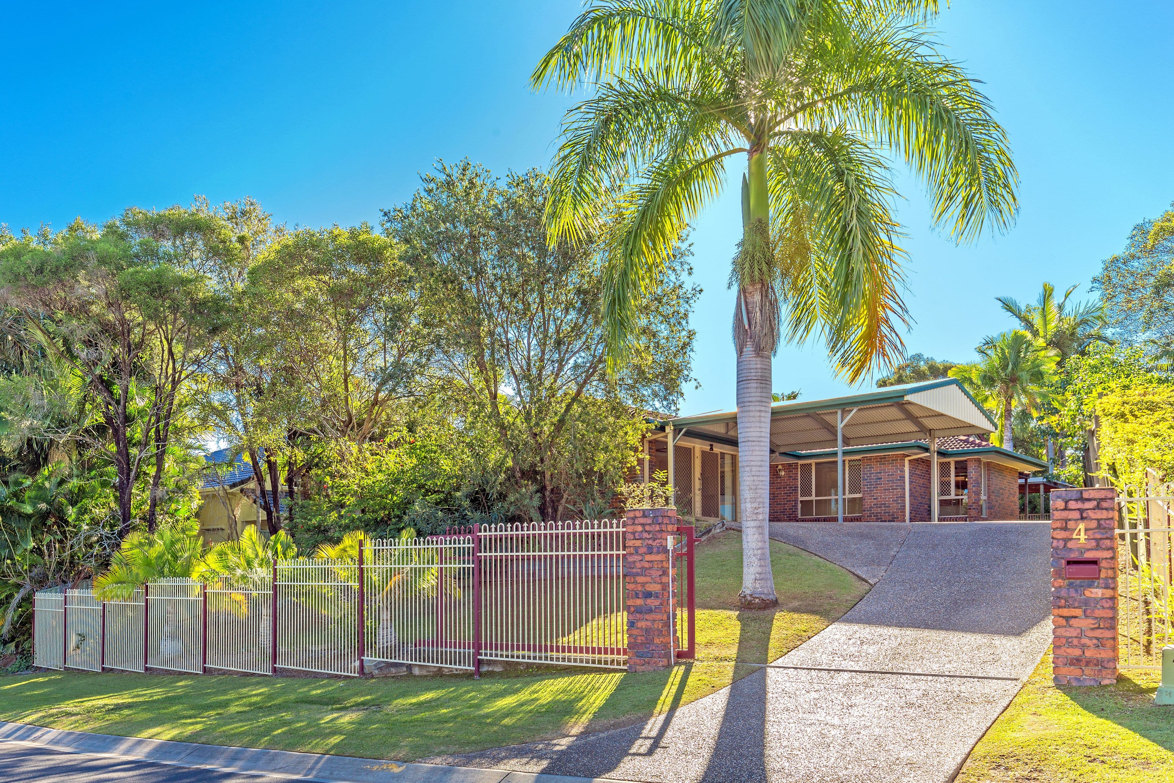 4 Boreen Court, Helensvale QLD 4212, Helensvale - Image 1
