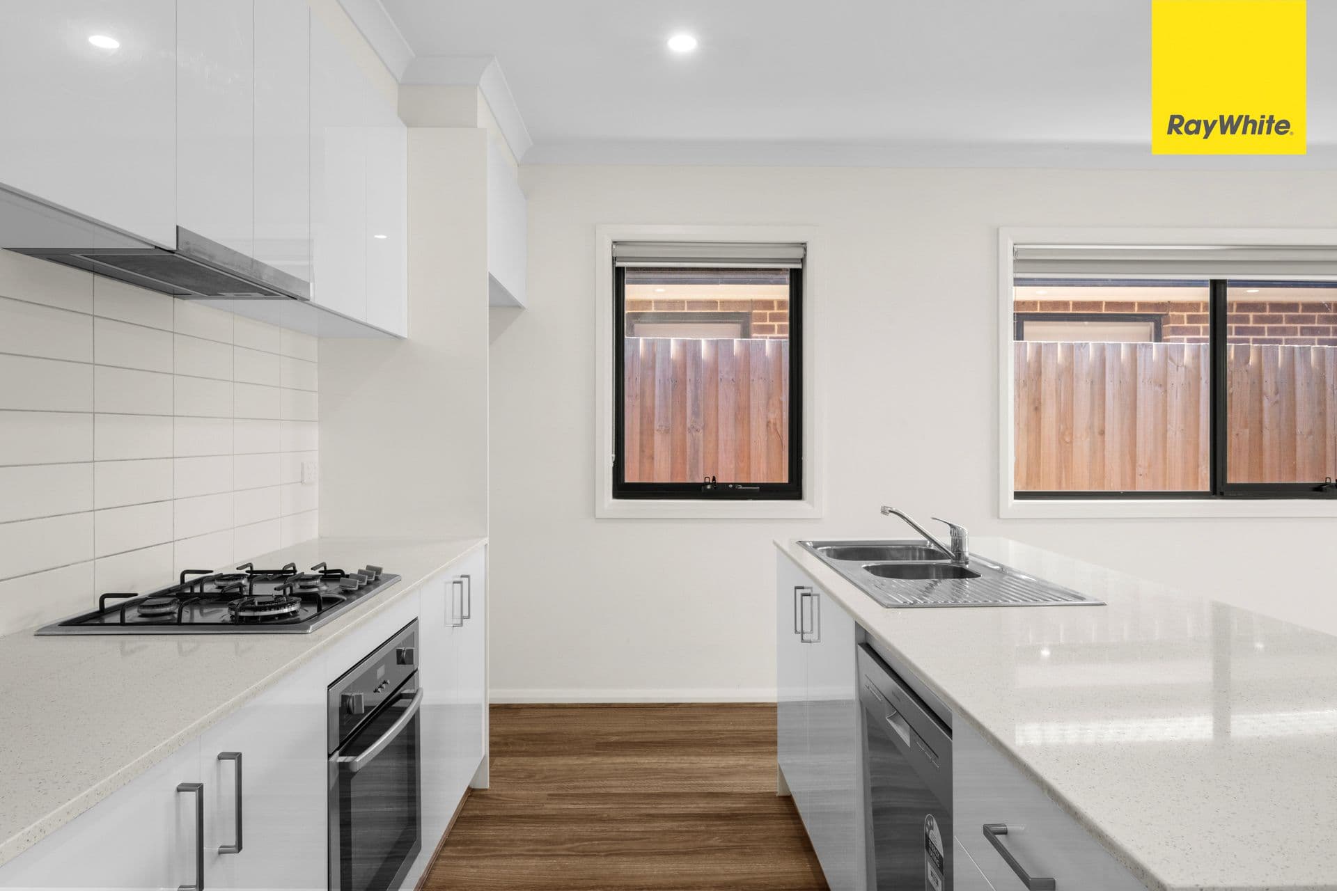 12 Toohey Close, Melton South VIC 3338, Melton South - Thumbnail 4