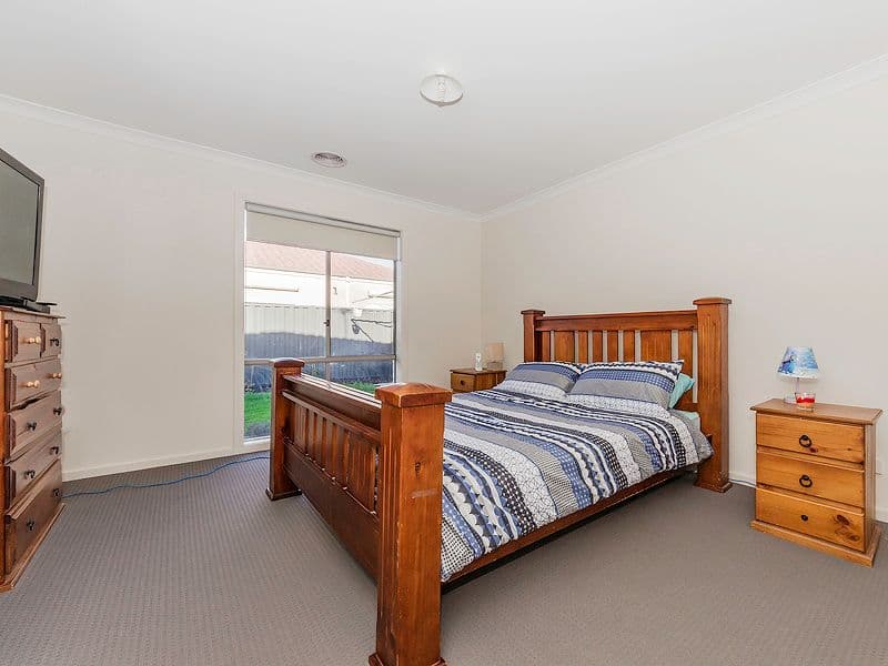24 Canunda Way, Tarneit VIC 3029, Tarneit - Thumbnail 6