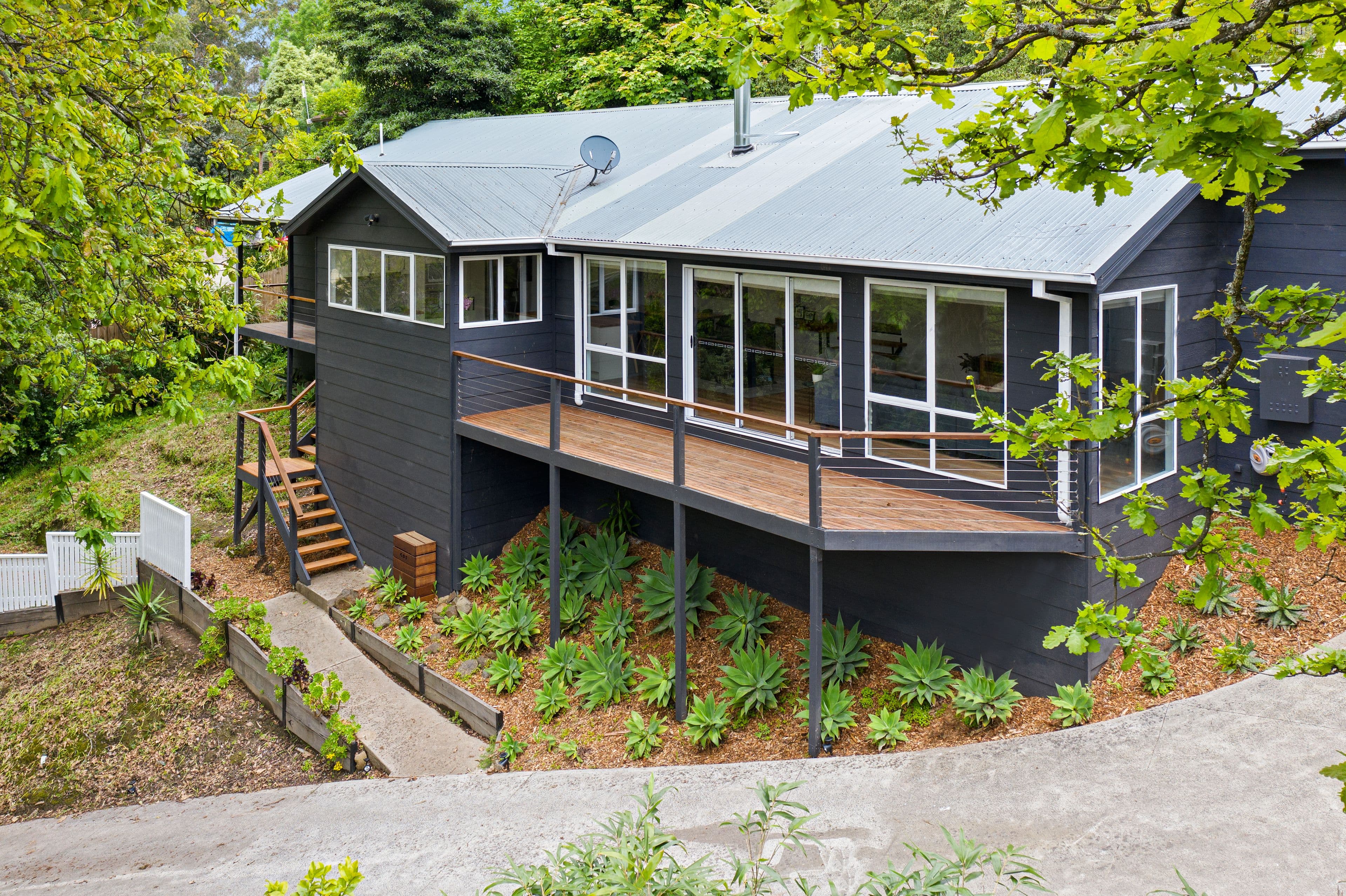 3 Hilton Grove, Belgrave VIC 3160, Belgrave - Thumbnail 2