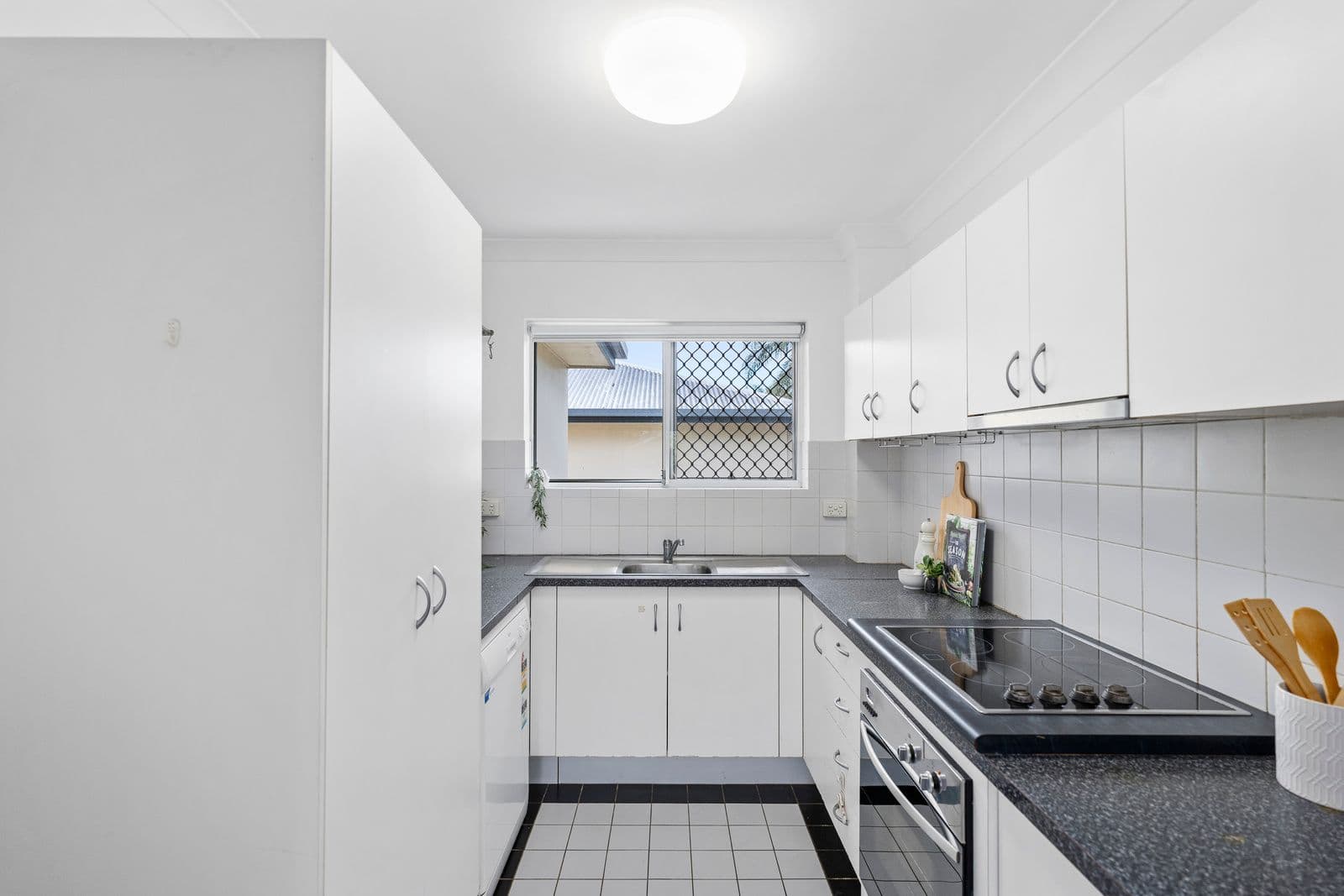 122 Waterton Street, Annerley QLD 4103, Annerley - Thumbnail 5