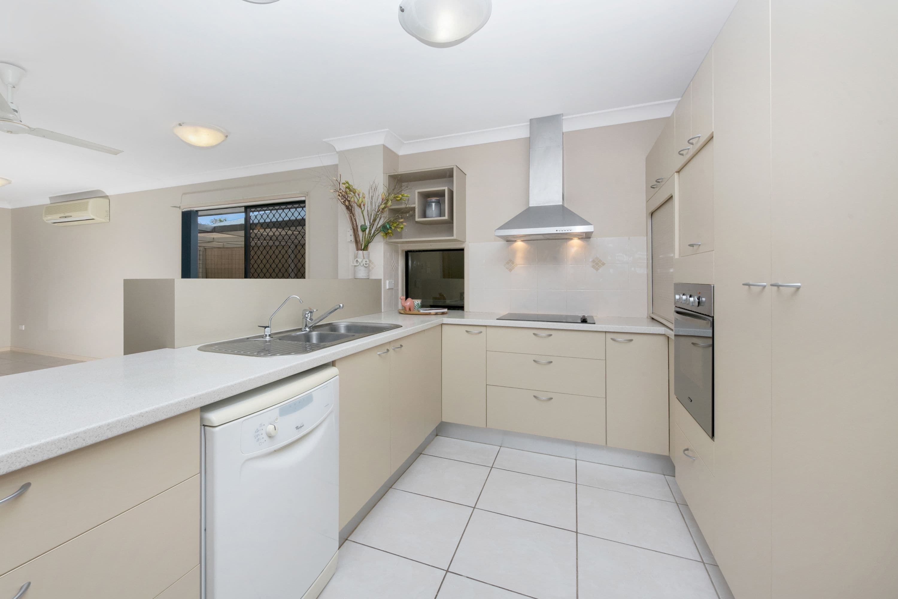 7 Angelus Place, Kirwan QLD 4817, Kirwan - Thumbnail 4