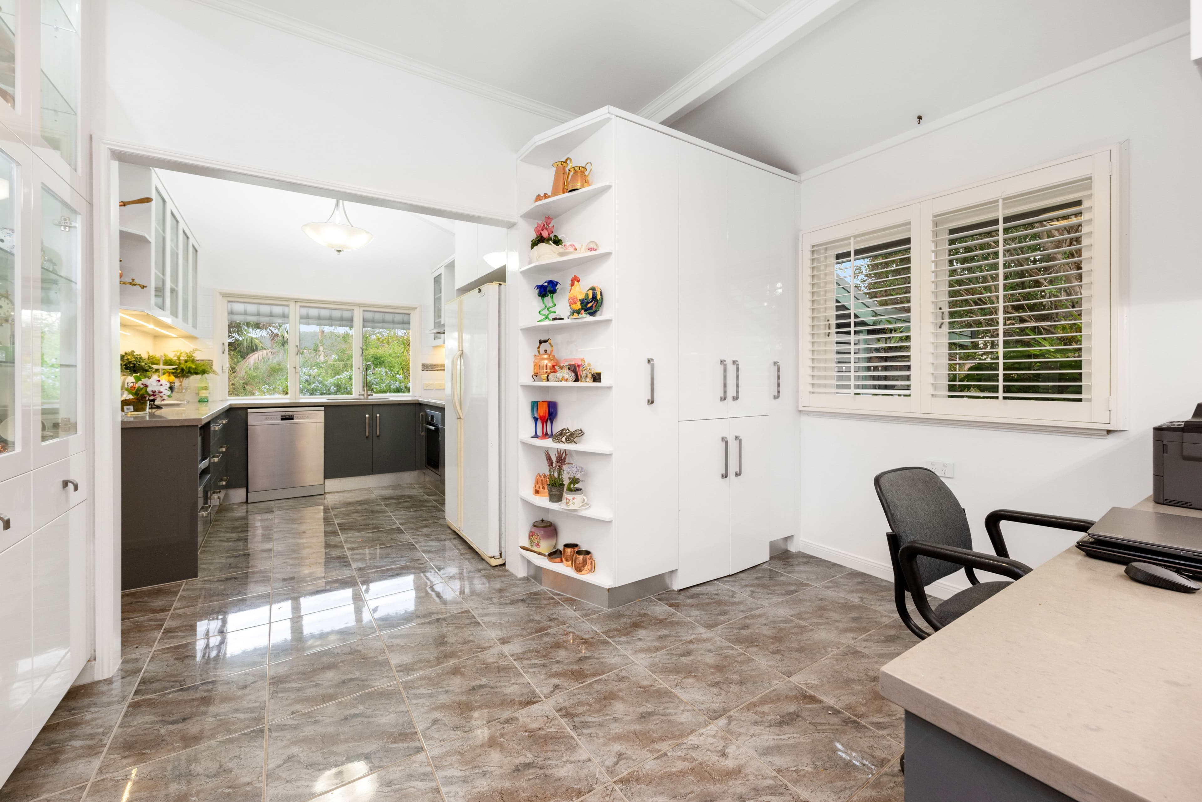 11 Alton Terrace, The Gap QLD 4061, The Gap - Thumbnail 7