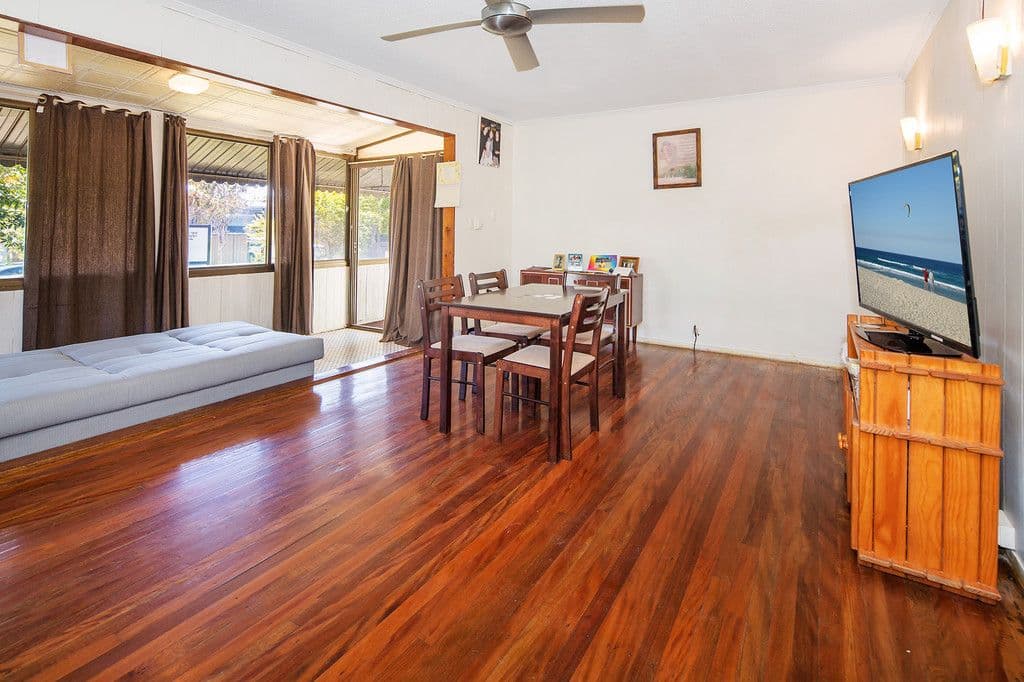 54 Parr Street, Biggera Waters QLD 4216, Biggera Waters - Thumbnail 5