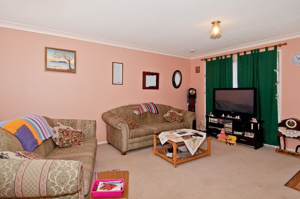 6 Bix Court, CRESTMEAD QLD 4132, Crestmead - Thumbnail 8