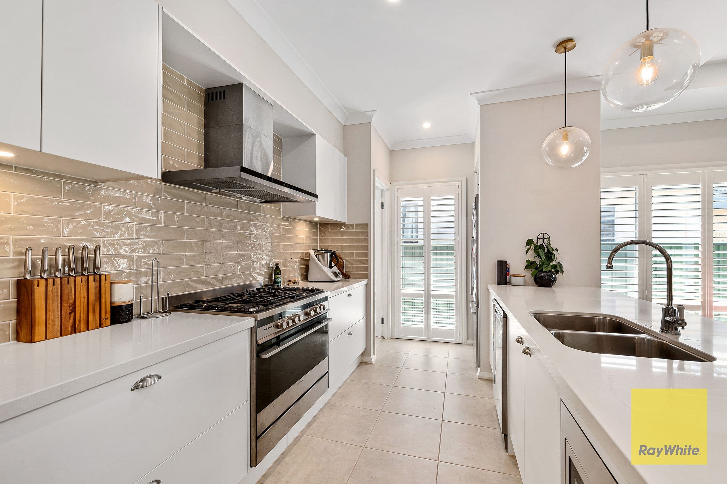 28 Oxford Street, Umina Beach NSW 2257, Umina Beach - Thumbnail 3