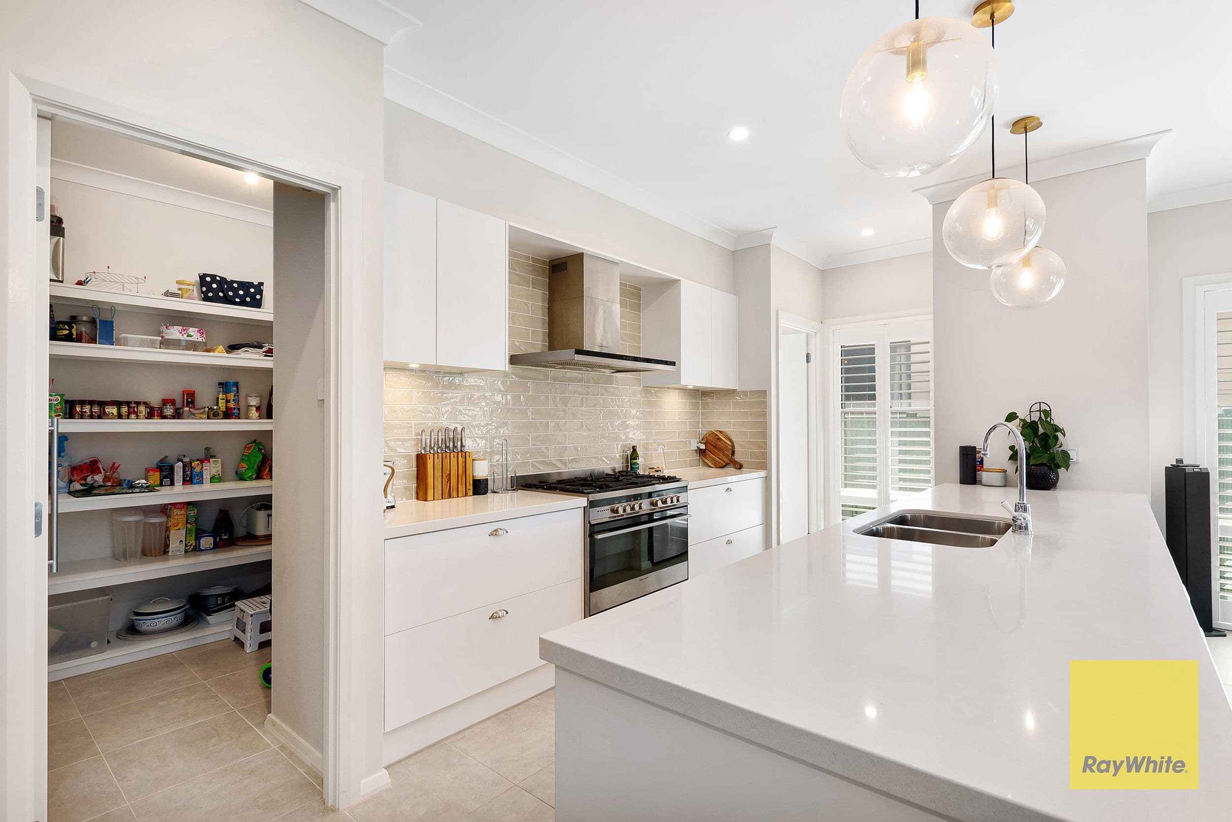 28 Oxford Street, Umina Beach NSW 2257, Umina Beach - Thumbnail 4