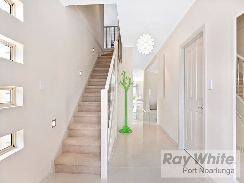 8 Coast Guard Road, Seaford Meadows SA 5169, Seaford Meadows - Thumbnail 2