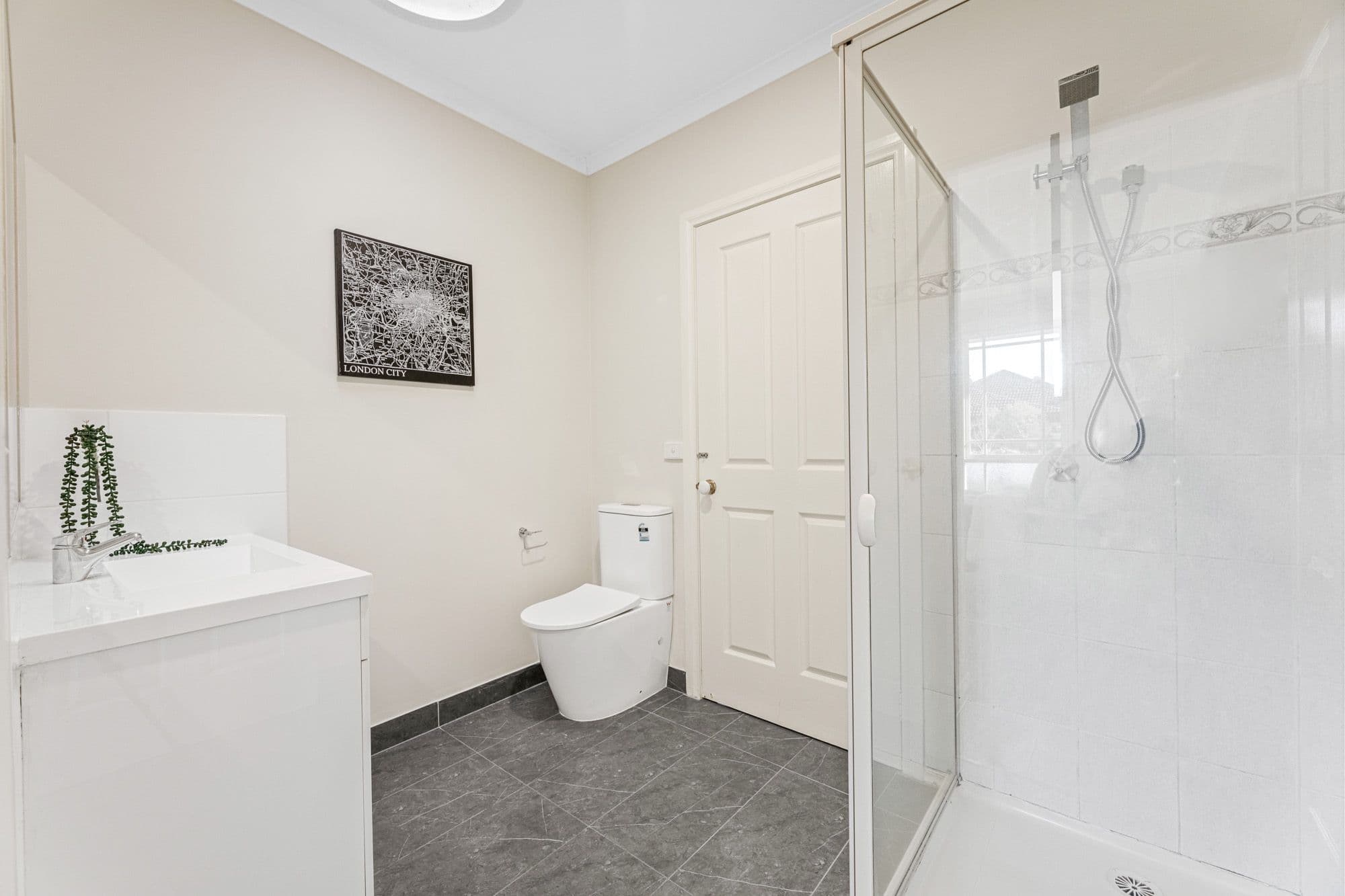 7 Uganda Street, Burwood VIC 3125, Burwood - Thumbnail 8