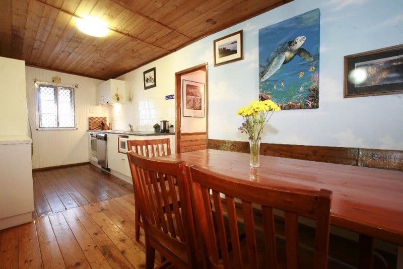 11 Edwards Street, WEST END QLD 4810, West End - Thumbnail 6
