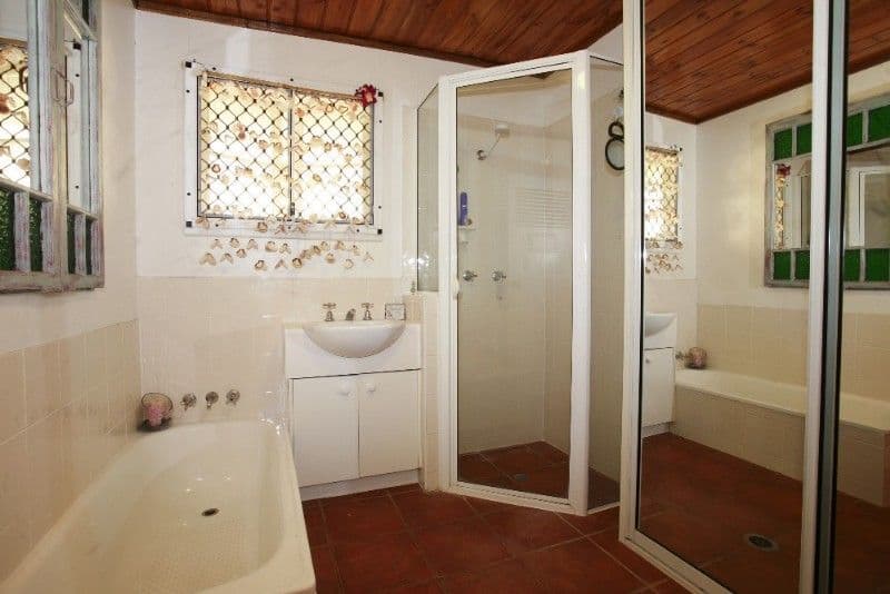 11 Edwards Street, WEST END QLD 4810, West End - Thumbnail 7