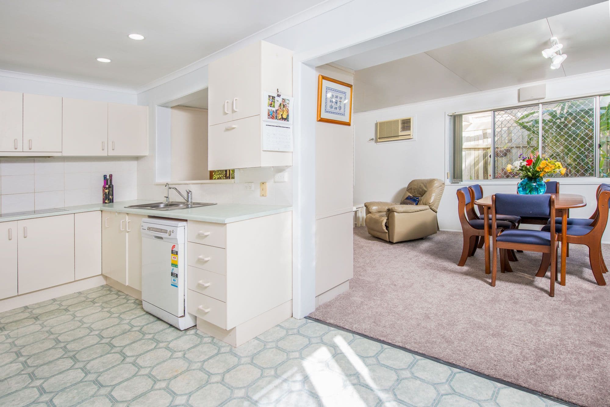 9 Finfoot Street, Rochedale South QLD 4123, Rochedale South - Thumbnail 2