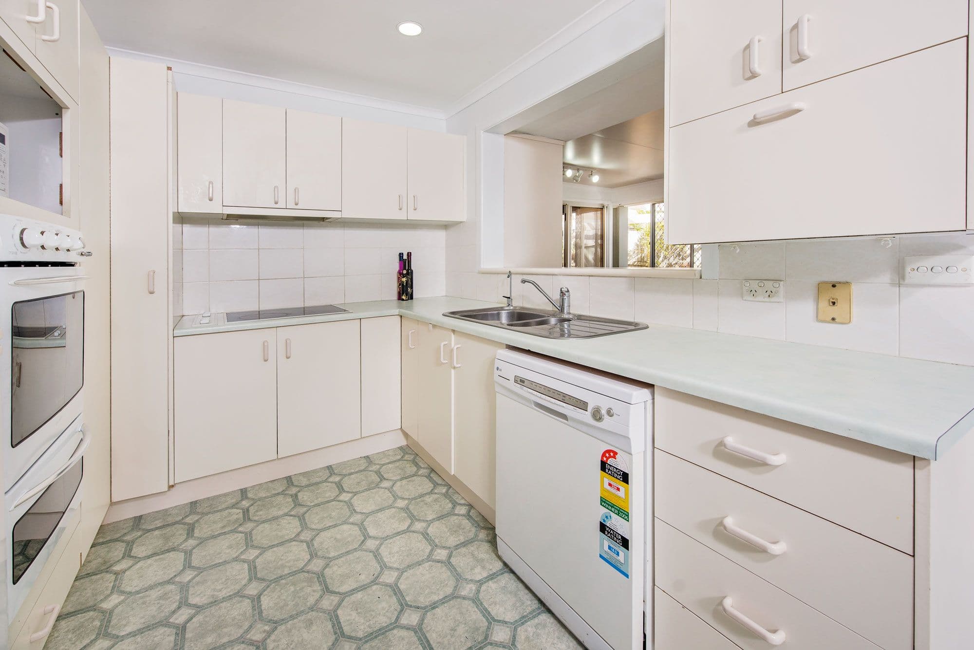 9 Finfoot Street, Rochedale South QLD 4123, Rochedale South - Thumbnail 4