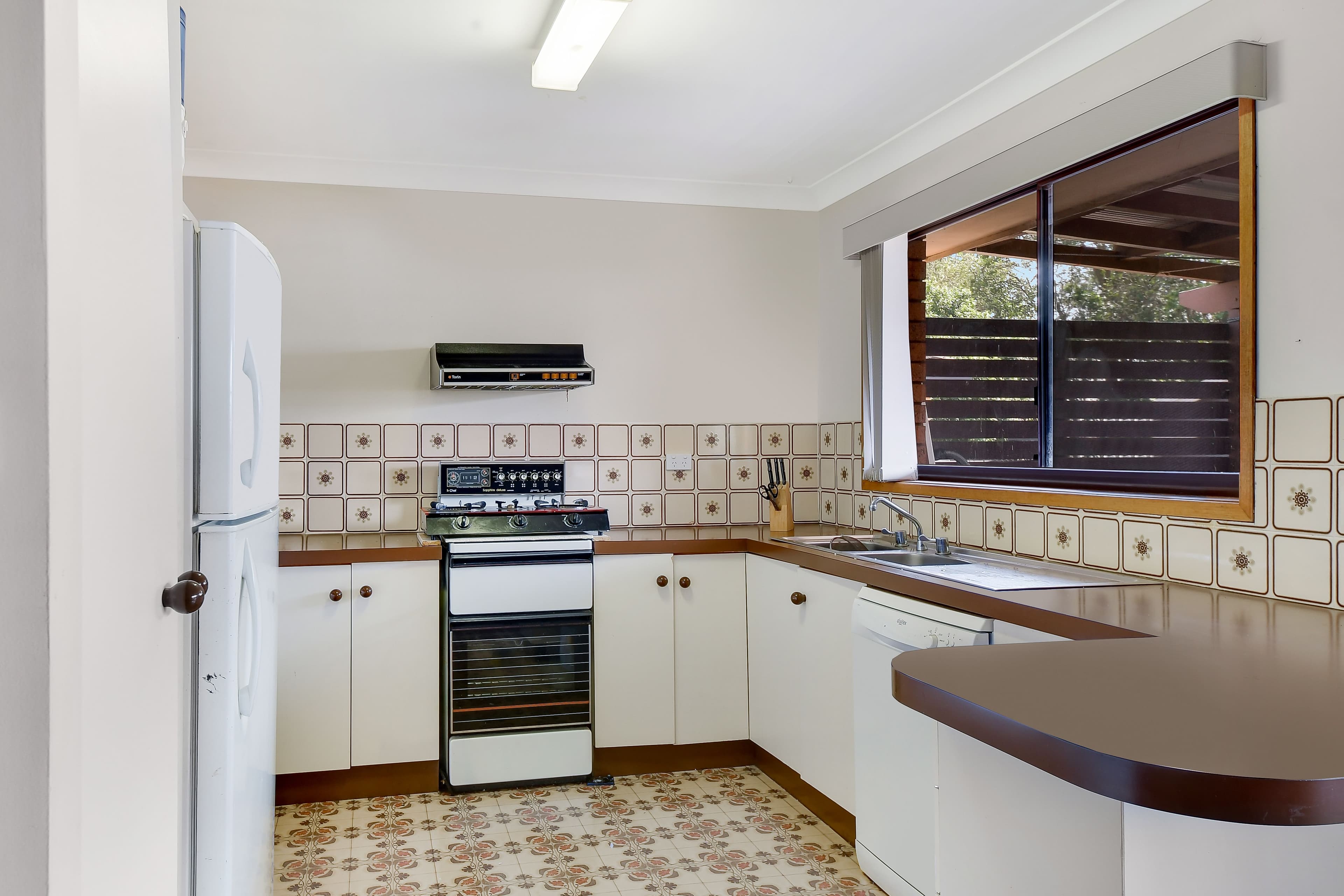 4 & 4A Richmond Crescent, Campbelltown NSW 2560, Campbelltown - Thumbnail 4