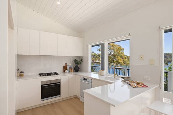59 Gurney Crescent, Seaforth, Seaforth - Thumbnail 6